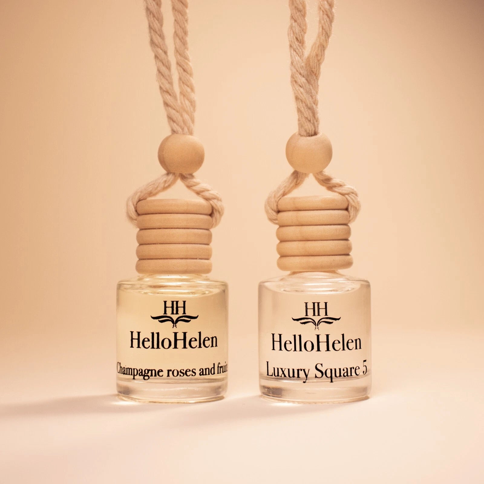 2x Hellohelen Car Perfume Set – Luxury Air Fresheners with Two Unique Scents